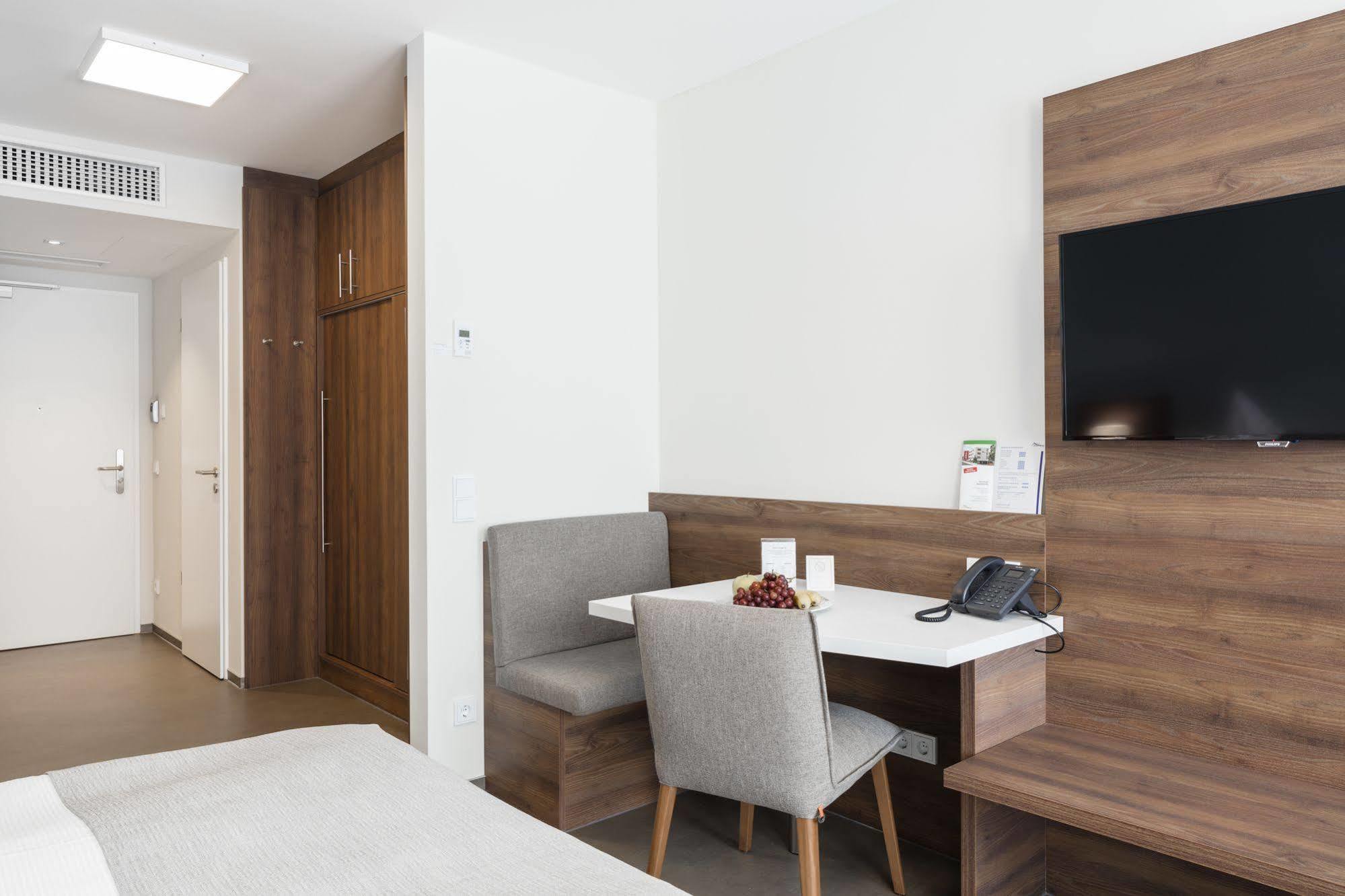 Apart-Hotel Firstboarding بايروث المظهر الخارجي الصورة